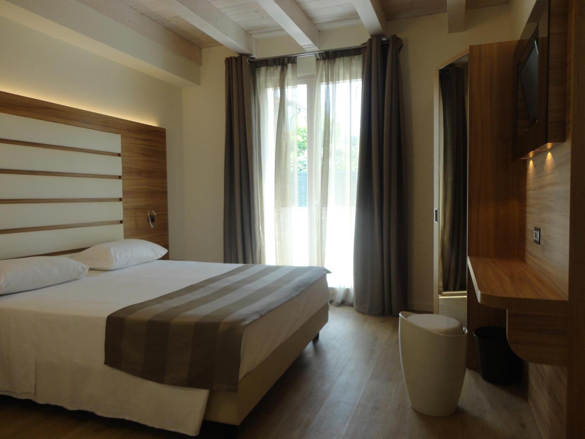 Prada' Home Eco Suites Bardolino Ngoại thất bức ảnh